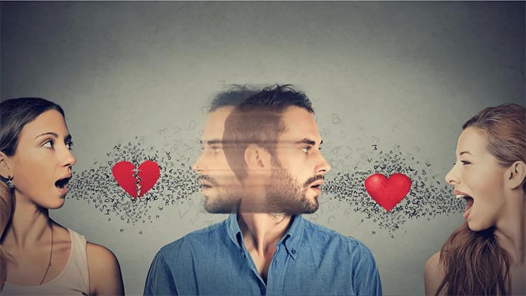 نظرات الرجل المعجب من بعيد