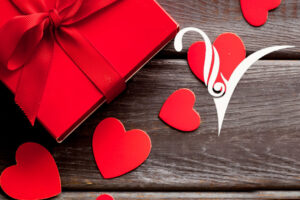 أقرب هدية لقلب المرأة