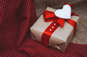 هدايا للزوج غريبة وحلوة