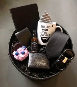 هدايا عيد ميلاد للرجال بسيطة