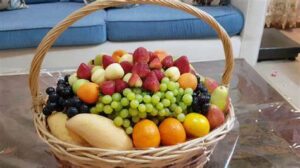 سلة فواكه هدية