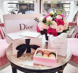 هدايا عيد الزواج للزوجة 2021