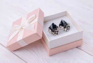 هدايا عيد الزواج للزوجة 2022