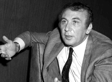 أدب الموسوعة العالمية نزار قباني