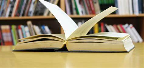 أفضل الكتب في العالم العربي الادبية