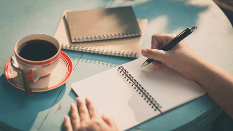 انشاء عن الاخلاق