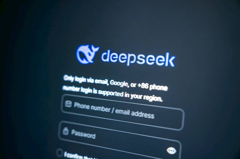 أداة DeepSeek